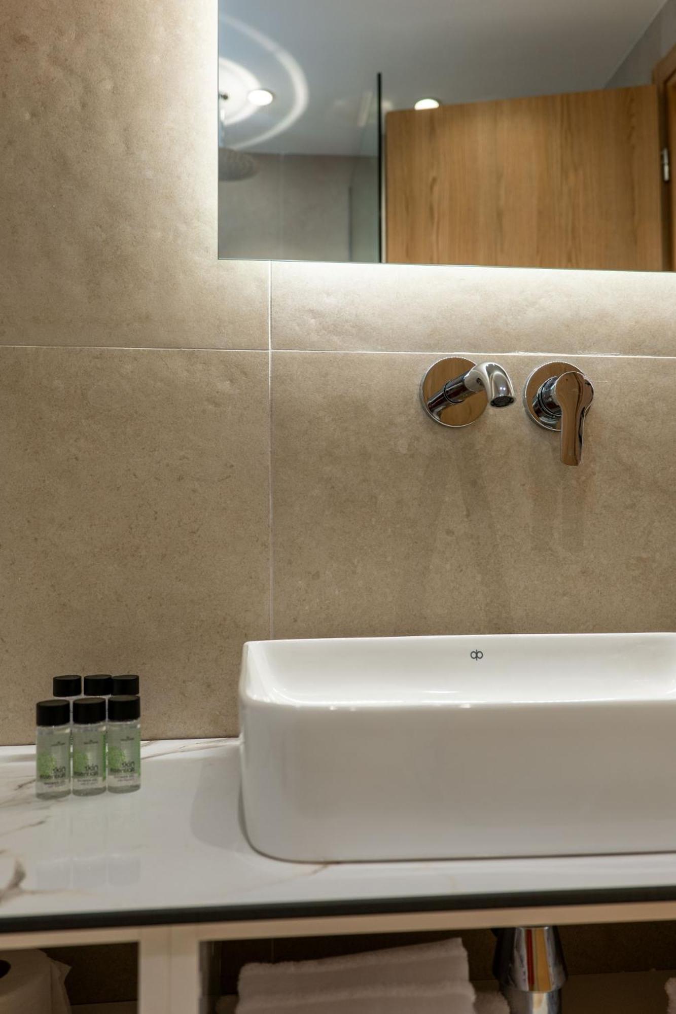 Austin Boutique Hotel Sarandë Eksteriør bilde