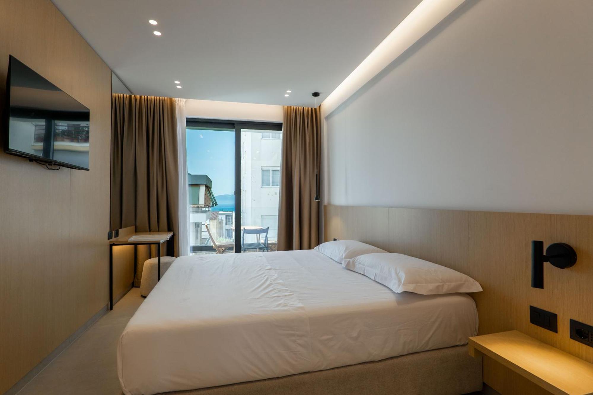 Austin Boutique Hotel Sarandë Eksteriør bilde