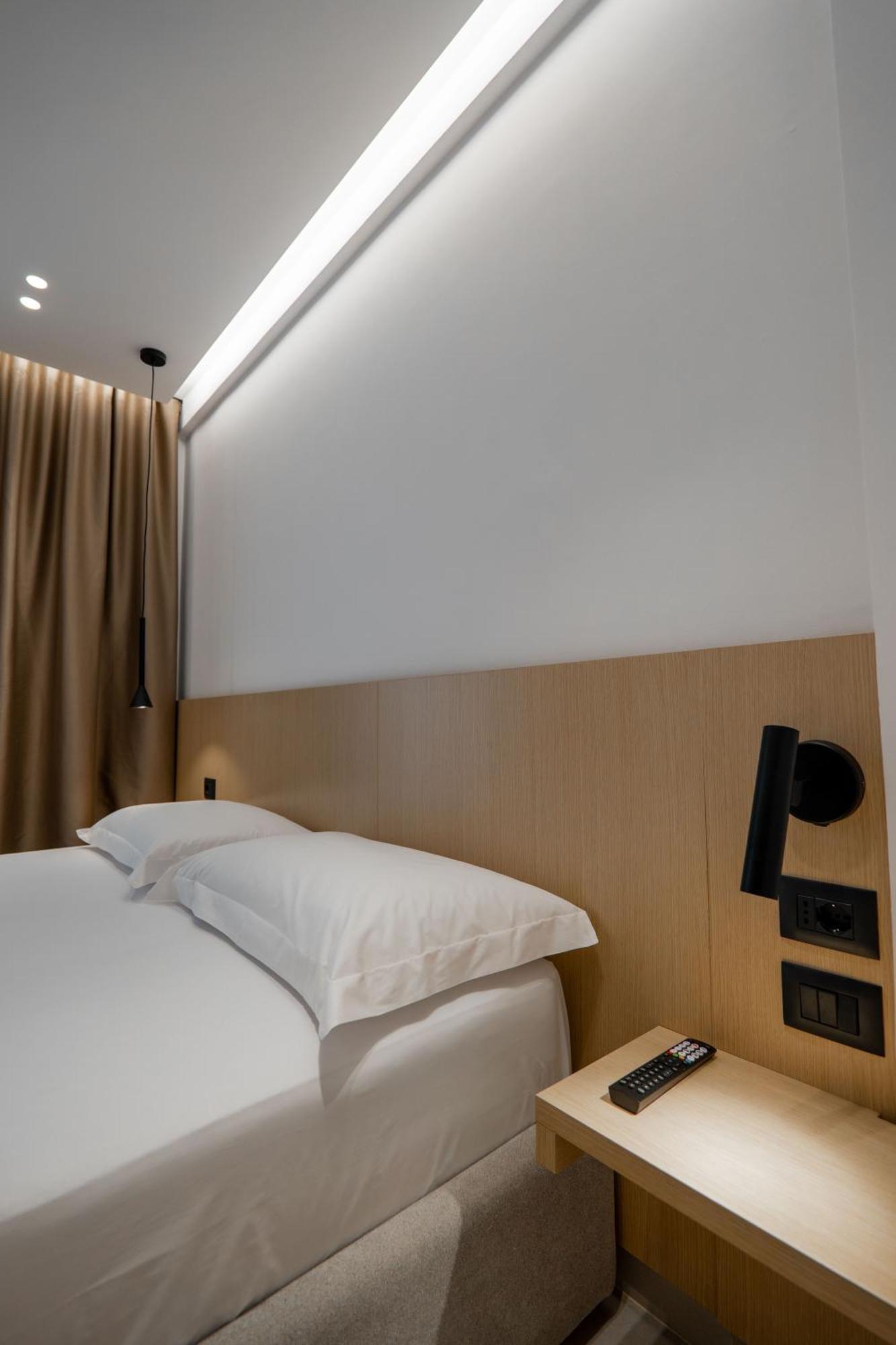 Austin Boutique Hotel Sarandë Eksteriør bilde