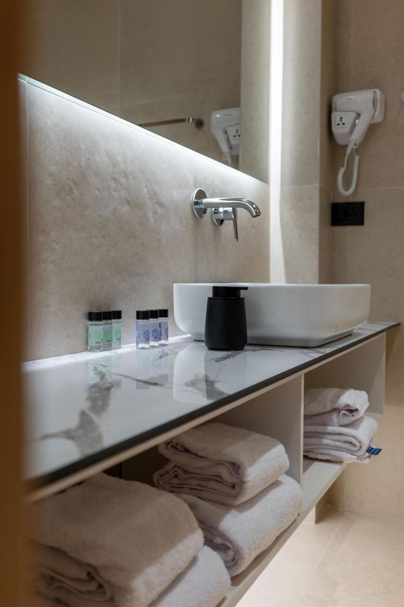 Austin Boutique Hotel Sarandë Eksteriør bilde